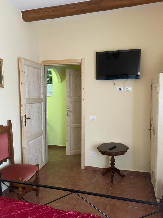 Appartamentino Di Corso Umberto Ronciglione  Exteriér fotografie